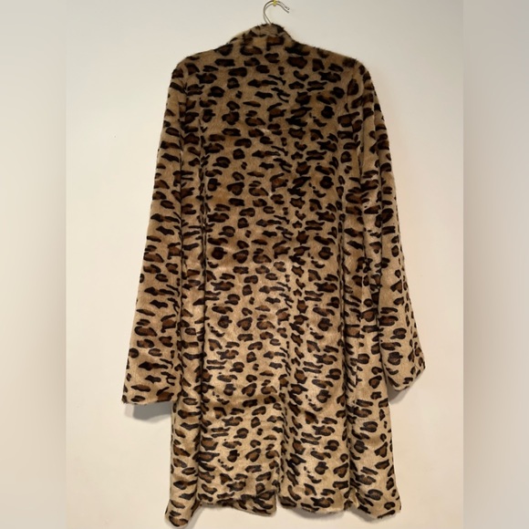 STYLISH CHEETAH FAUX FUR SUPER SOFT SIZE 12 - Picture 10 of 11